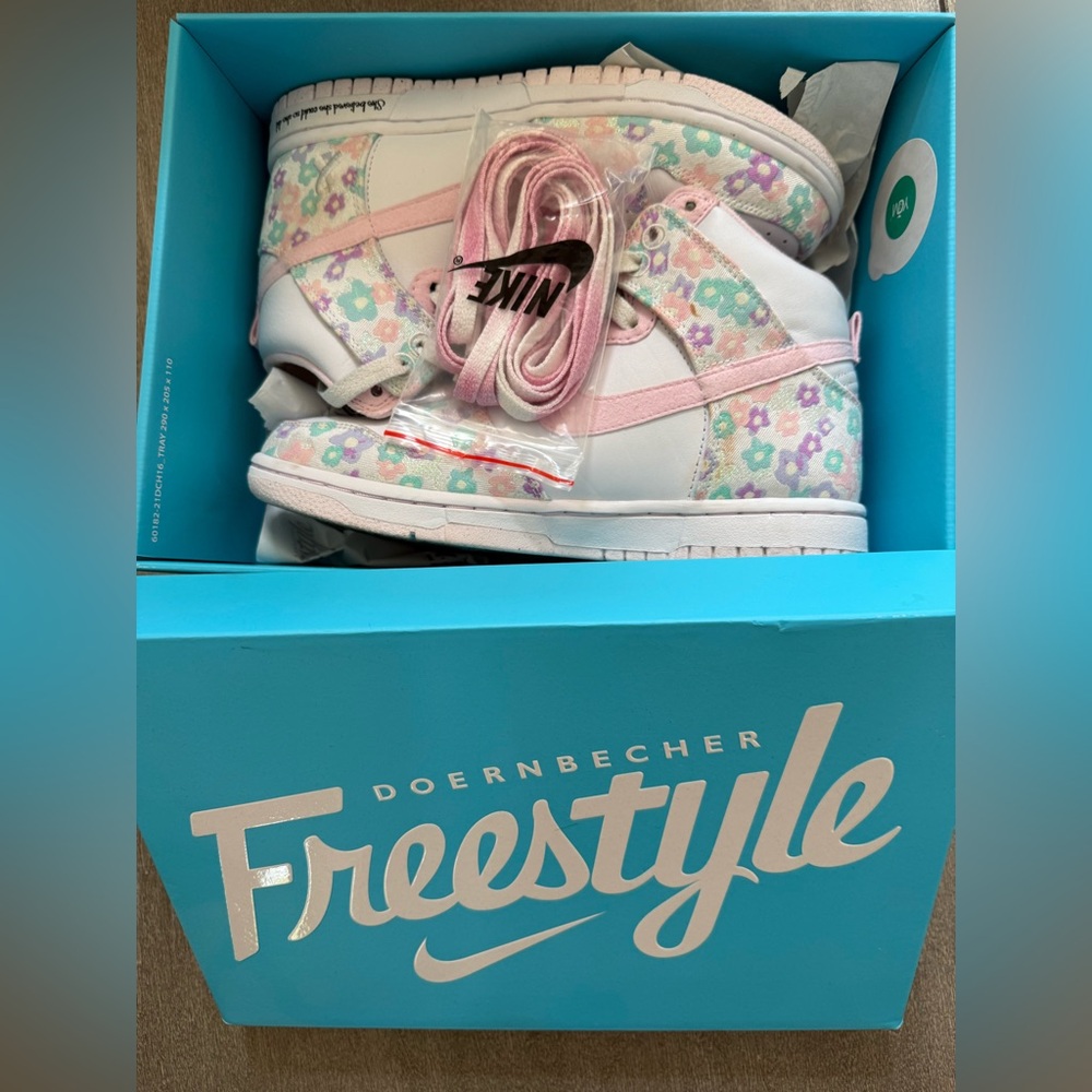 DS Nike Dunk High DBXIX Macey Bodily Women Size 6.5 Doernbecher Freestyle 2023